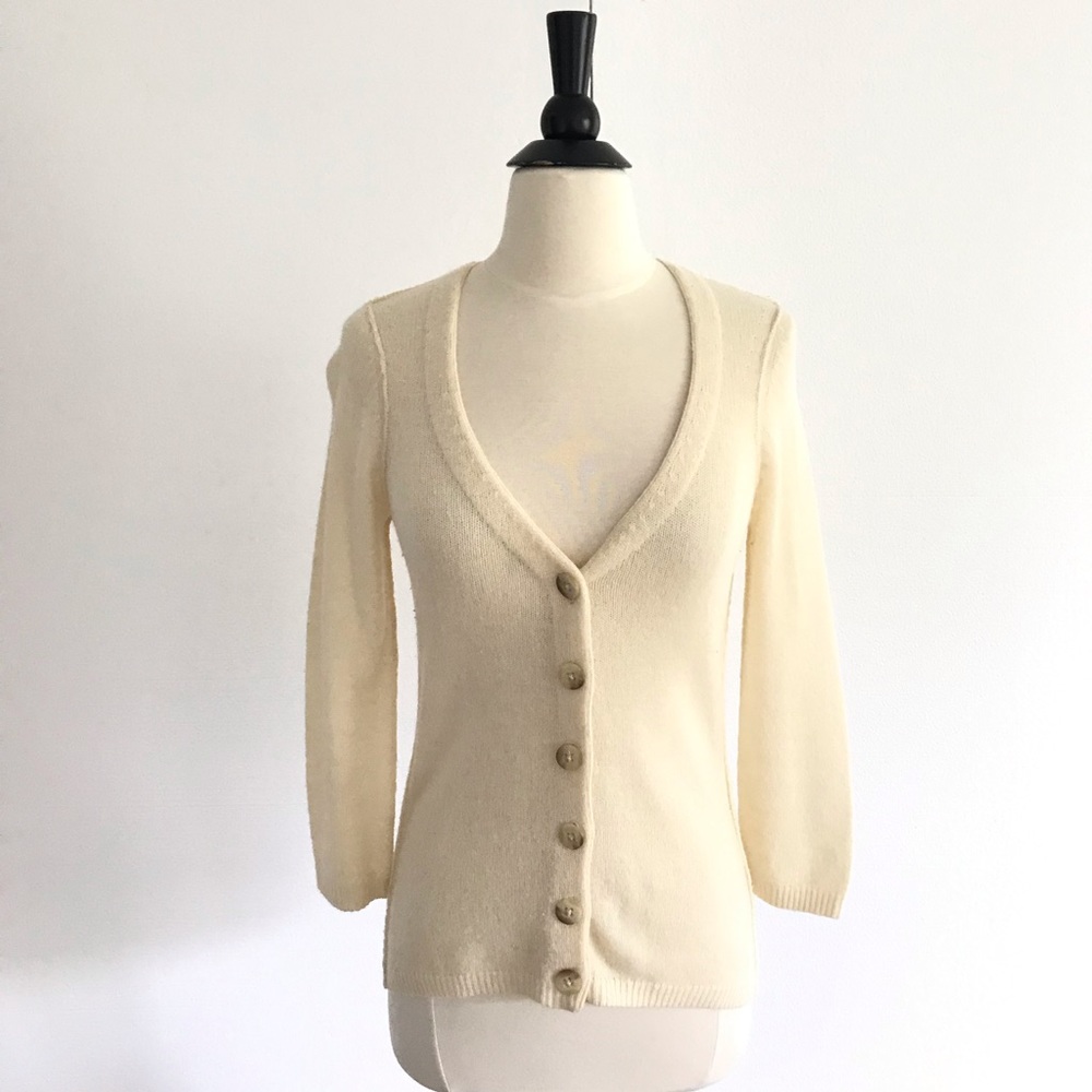 BANANA REPUBLIC ivory cream wool cardigan